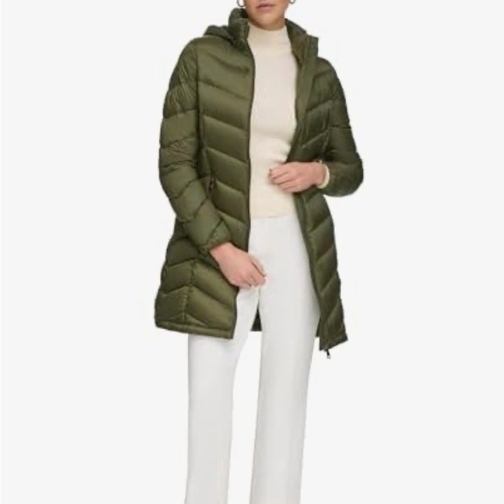 Women's Olive Calvin Klein Puffer Jacket Size Medium